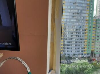 Потрібно зробити укоси на трьох вікнах. Близько 20 п. м. (Київ)