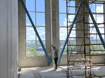 Фарбування ПВХ вікон. Вікна по 5,20 м заввишки