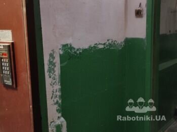 Утеплення стіни під'їзду