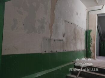 Утеплення стіни під'їзду
