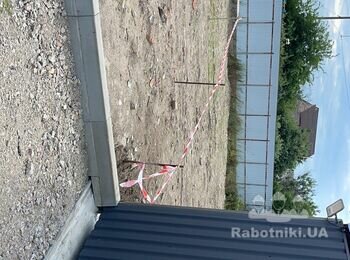 Установка забора из метало профиля 17 метров