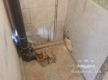 Укладка плитки в ванной и туалете (до 30 кв.м)