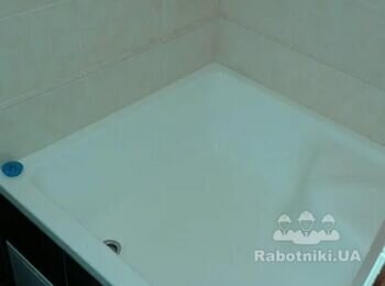 Сделать панель на поддоне и обложить его плиткой