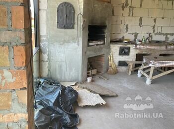 Необходимо доложить клинкерную плитку на фасаде дома