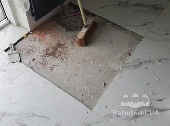 Покласти одну плитку 90х90 і затерти ще три