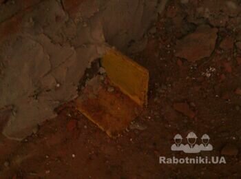 Нужно болгаркой срезать металлические стержни (Киев)