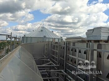 В монтажную бригаду требуются монтажники кабельных трасс, электрики