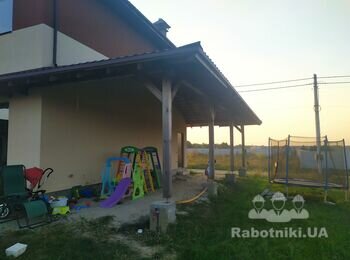 Покраска навеса и монтаж водостоков