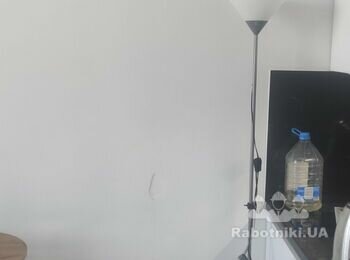 Ремонт вм'ятини в стіні ГКЛ, приклеїти шпалери, пофарбувати