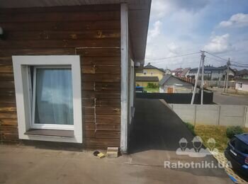 Добудова з дерев'яного бруса