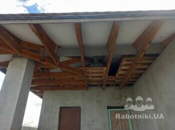 Подшив свесов крыши сайдингом с.Петропавловское Бориспольский район
