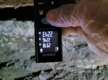 Восстановить стену в яме гаража после завала. Цена договорная.
