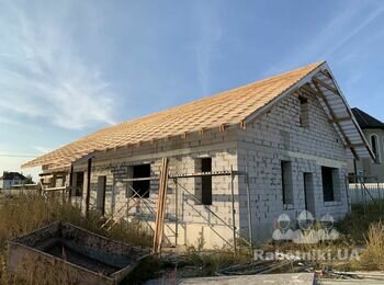 Монтаж металлочерепицы на 2-скатную крышу 350м2, с. Белогородка