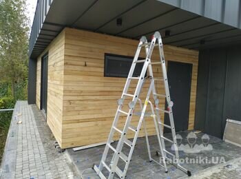 Вагонку підготувати і покрити лаком