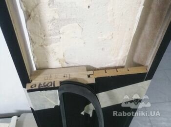 Утановка 3-х дверей
