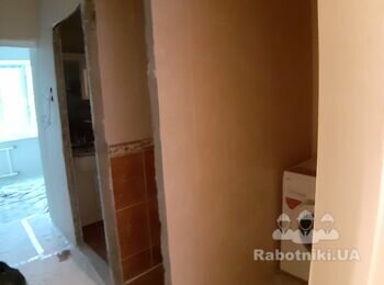 Установка п'яти міжкімнатних дверей і наличників на один дверний отвір