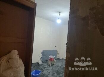 Установка межкомнатных дверей