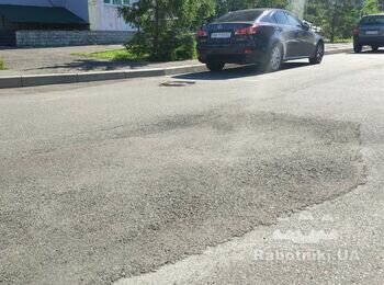 Асфальтування пішохідної доріжки