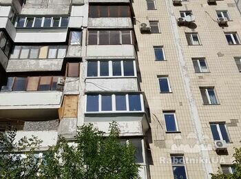 Утепление наружной части балкона и фасада квартиры ( 4-й / 9 этажей).