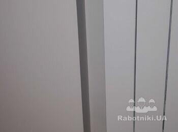 Устранить протечки в контуре отопления.