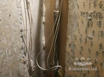 Перенесення лічильників води і рушникосушки (Зварювальні роботи)