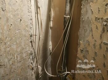Перенесення лічильників води і рушникосушки (Зварювальні роботи)