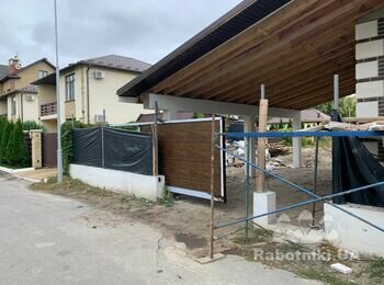 Монтаж паркану з облицювальної цегли. (Обух)