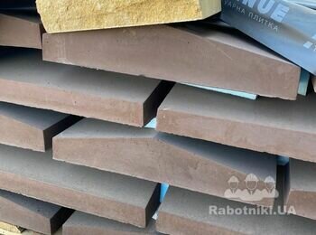 Монтаж паркану з облицювальної цегли. (Обух)