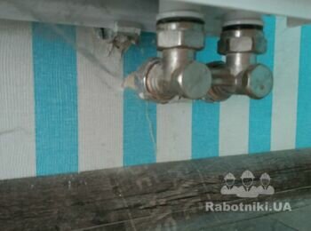 Прочистить 2 радиатора отопления и, возможно, фанкойл