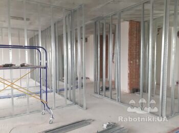 Монтаж перегородок и потолков из Гкл