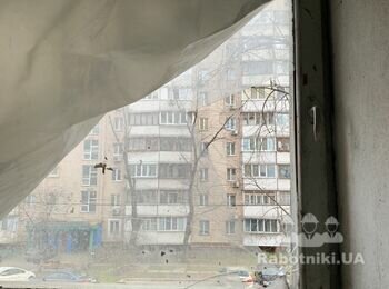 Замінити розбите скло