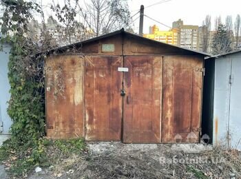 Ремонт металевого гаража