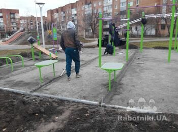 Требуются монтажники по устройству
