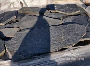 Нужно положить натуральный камень на стены 50 кв