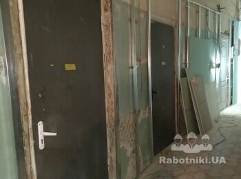 Установка 6-ти межкомнатных дверей