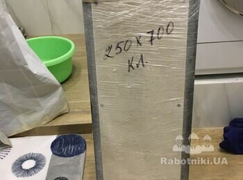 Сделать декоративную нишу с полочкой и ревизионным люком в ванной