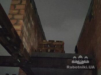 Устройство дополнительных фундаментов и опор перекрытия