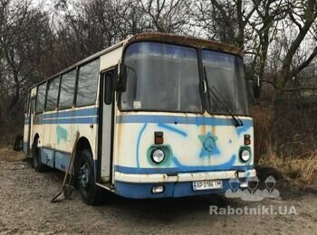 Потрібно зробити терассу на автобусі.