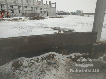 Кладка блока