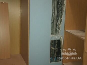 Зашити в стіні гіпсокартоном