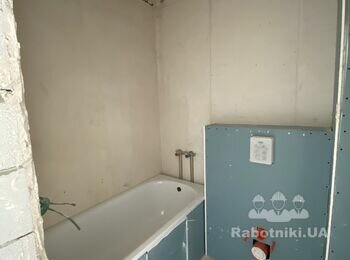 Потрібен плиточник