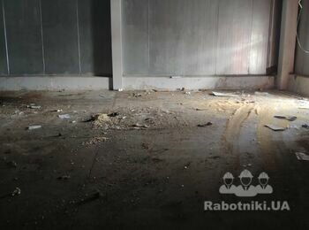 Уборка пола в складском помещение, площадью 280 кв. м.