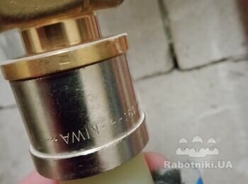 Сантехніка, завести петлю в квартиру від водяного стояка