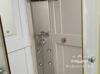 Замінити кран в душовому боксі