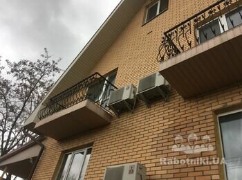 Обновить балкон (кирпич, плитка, обшивка)