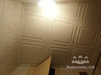 Демонтаж плитки в сан. узле. 3кв.м
