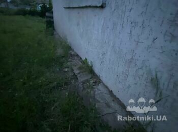 Підлива фундаменту будинку