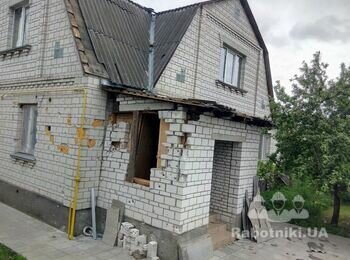 Демонтаж пристройки, кладка кирпича пристройка, Кровля