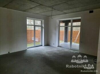 Укладка паркетной доски 80кв.м. и плинтуса в доме Белогородка