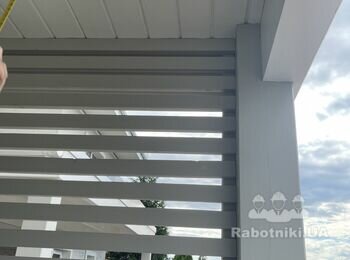 Брус термососна, монтаж навісу під авто